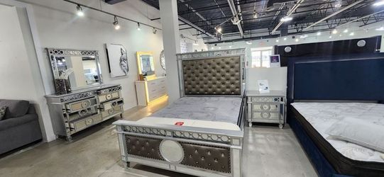 Brand New Bed/Bedroom Sets features elegant tufted upholstery & modern mirrored accents