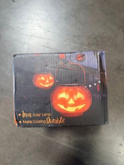 Halloween Pumpkin Solar Lantern – Jack-O’-Lantern Outdoor Hanging Light – Open Box