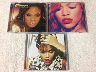 RIHANNA CD LOT