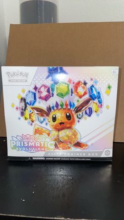 Pokémon Prismatic Evolutions Elite Trainer Box