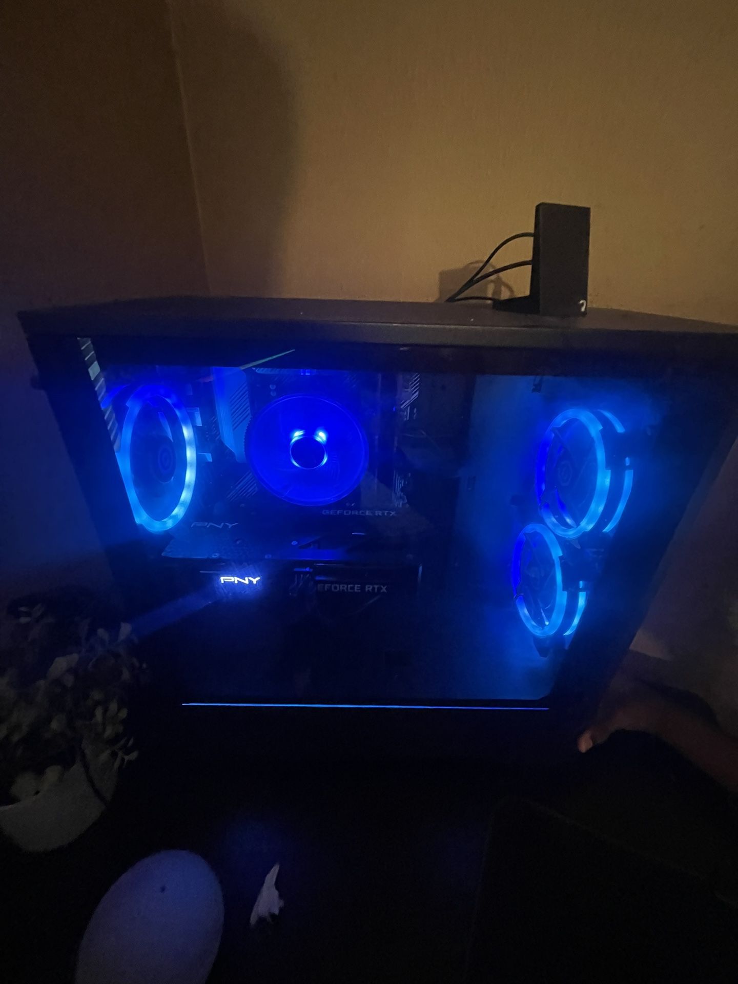 selling pc for 750