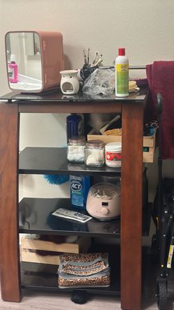 Tv/ makeup Stand