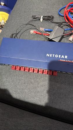NETGEAR ProSAFE FS116 16-Port Fast Ethernet Switch - Works Great!