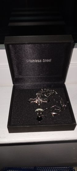 Brand New Stainless Steel Cross Necklace 