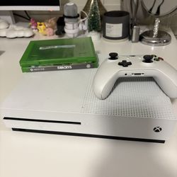 Xbox One S Bundle (Needs Repair)