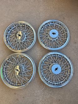Cutlass supreme g body hubcaps