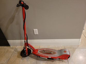 Razor Electric Scooter E100 Doesn't Work