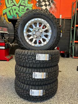 Method 304 Machined Wheels and Tires 265/70R17 Milestar Patagonia AT Pro