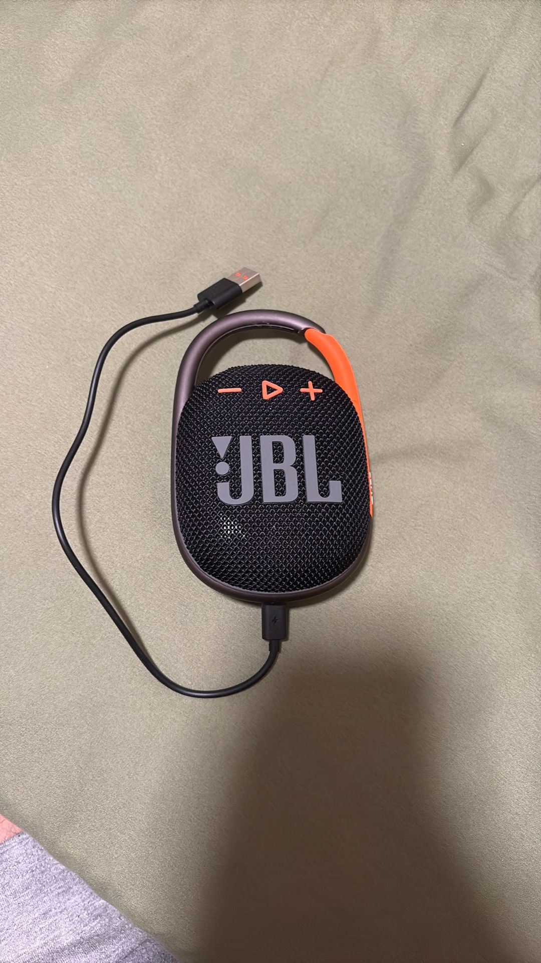 JBL Clip 4 Speaker