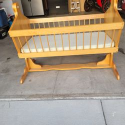 Baby Crib 