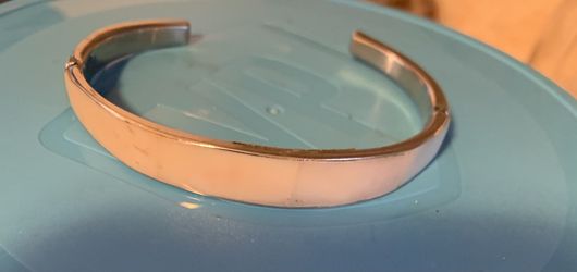 Vintage  Silver Toned  Mother of Pearl Bracelet
