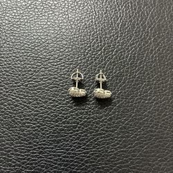 925 Sterling Silver Heart Earrings (screw Back)