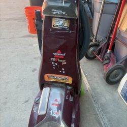 Bissell ProHeat Pet Carpet Cleaner