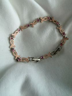 Avon, adjustable pink cancer bracelet