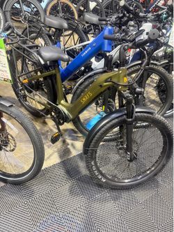 SMRF Defender Step Thru Electric Bike
