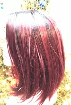 Red ombré synthetic wig