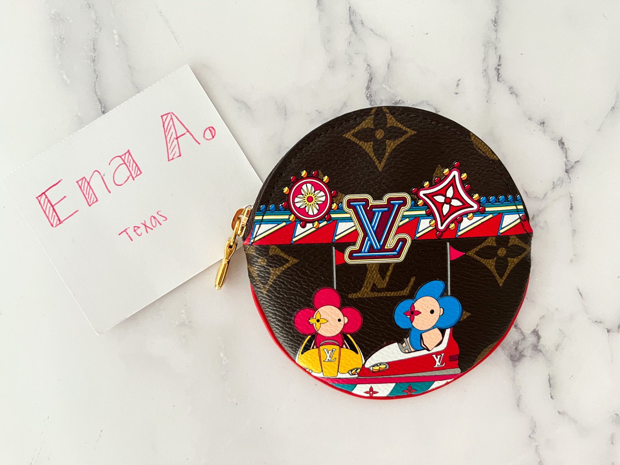 Authentic Louis Vuitton Monogram Christmas Animation 2020 Round Coin Purse  for Sale in Mcallen, TX - OfferUp