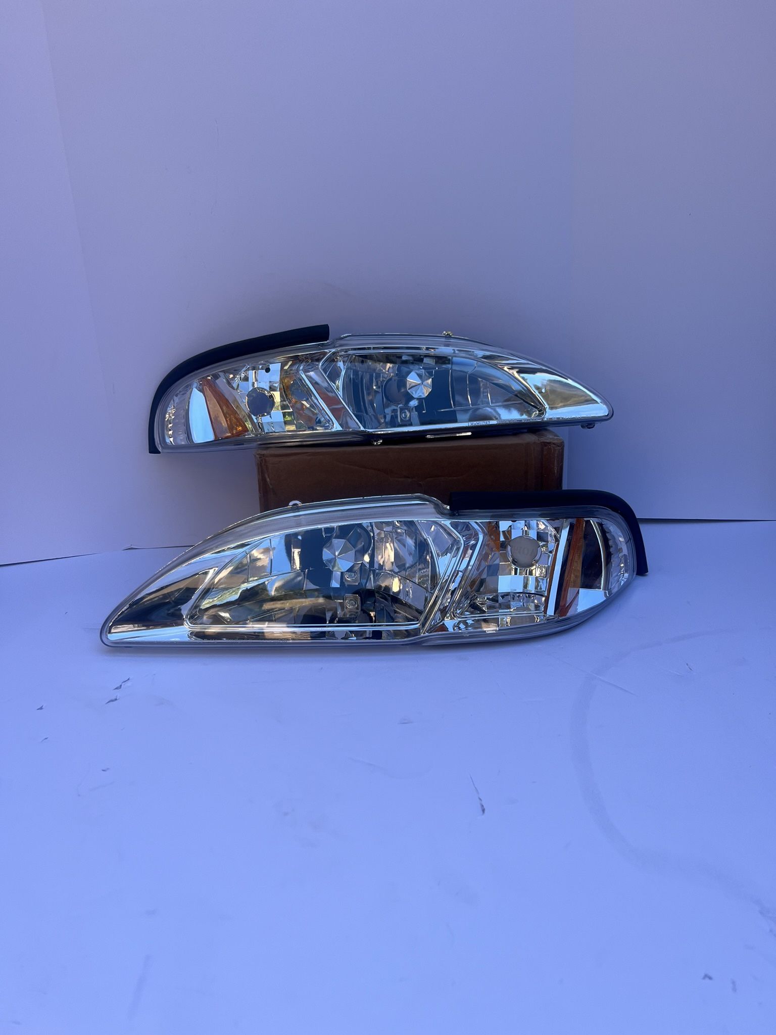 Ford Mustang 94-98 Headlights