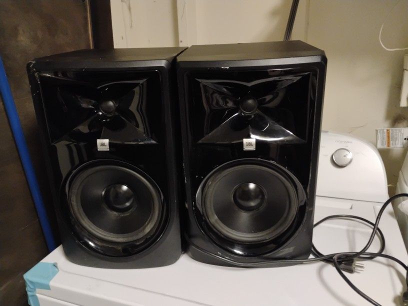 Studio Monitors JBJ 308