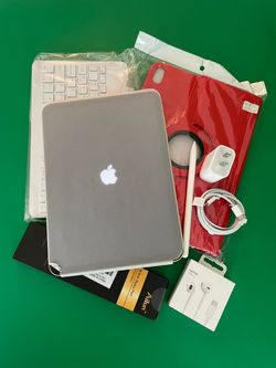 Apple ipad 10th Generation 256GB ( 2022 / 10.9” Display/ Yellow) with pen, keyboard and accessories
