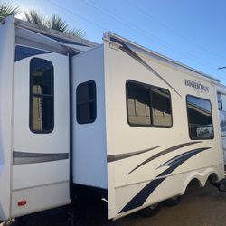 2011 Heartland Big Horn