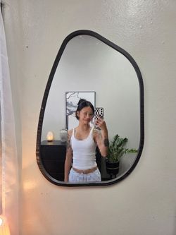 Round Mirror