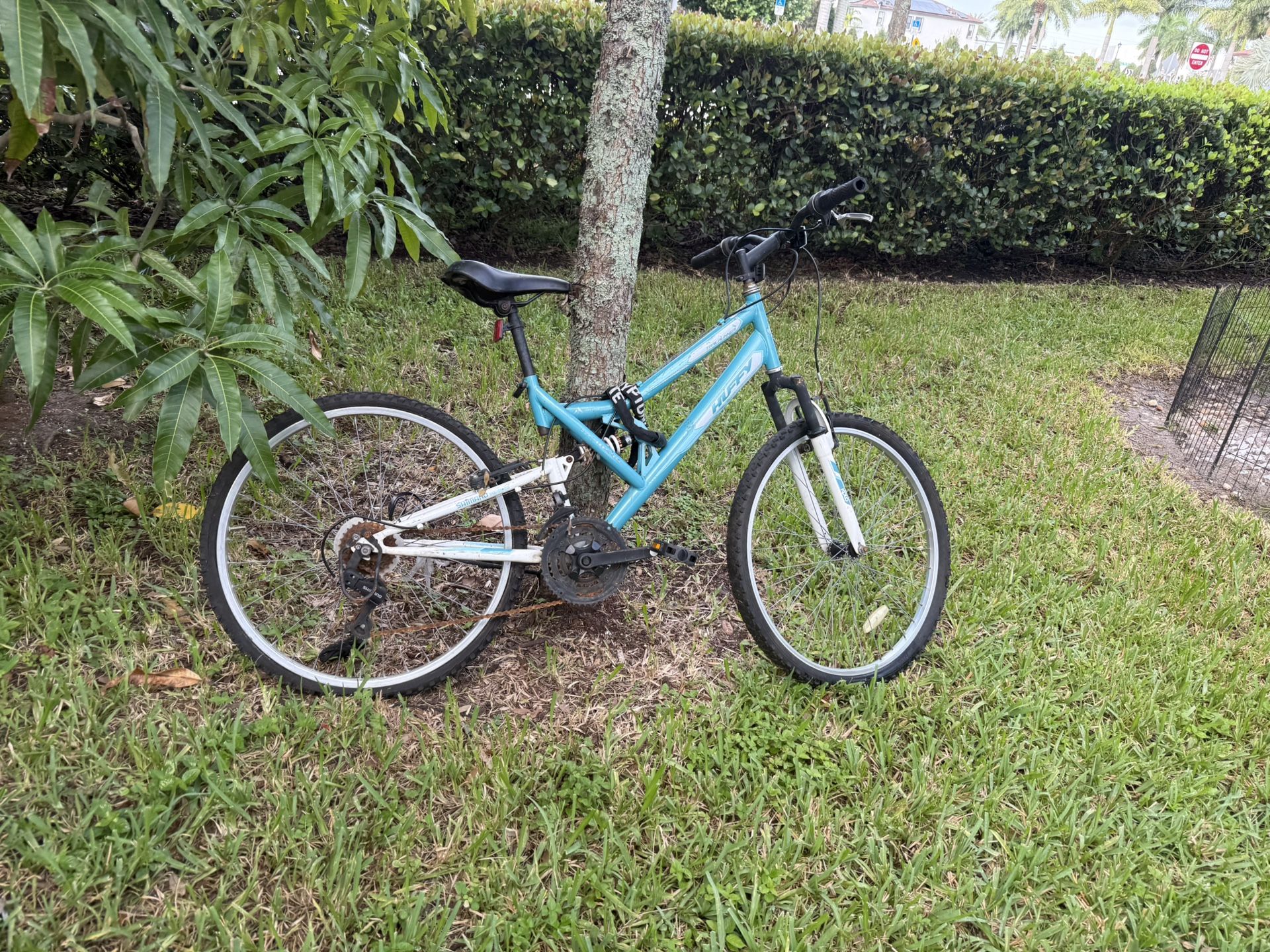 Huffy 26" Trail Runner women's mountain bike.