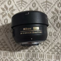NIKON DX 35MM LENS 