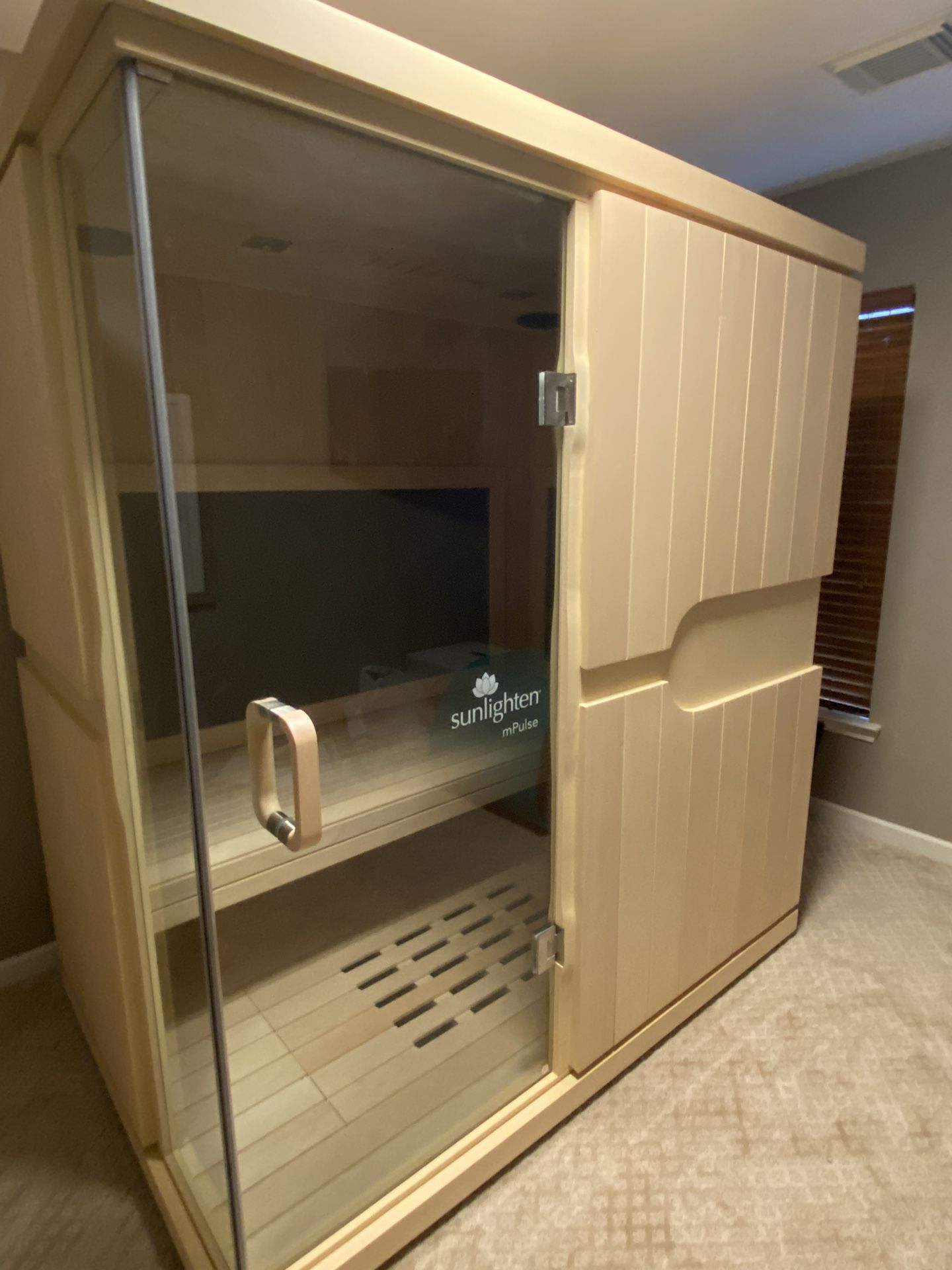 Sunlighten Mpulse Sauna