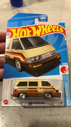 Hot Wheels 1986 Toyota Van HW J-Imports