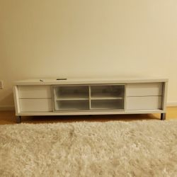 TELEVISION ENTERTAINMENT STAND 
