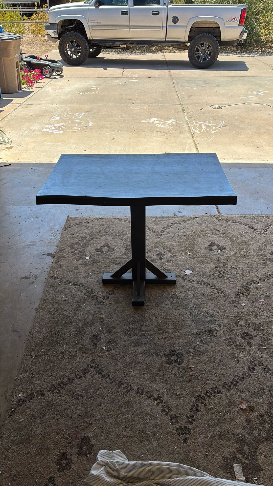 Wood Grain Breakfast Table