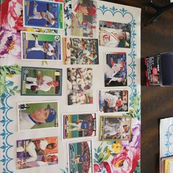 Texas Rangers One Hundred And Sixty Six Baseball Cards Lot 