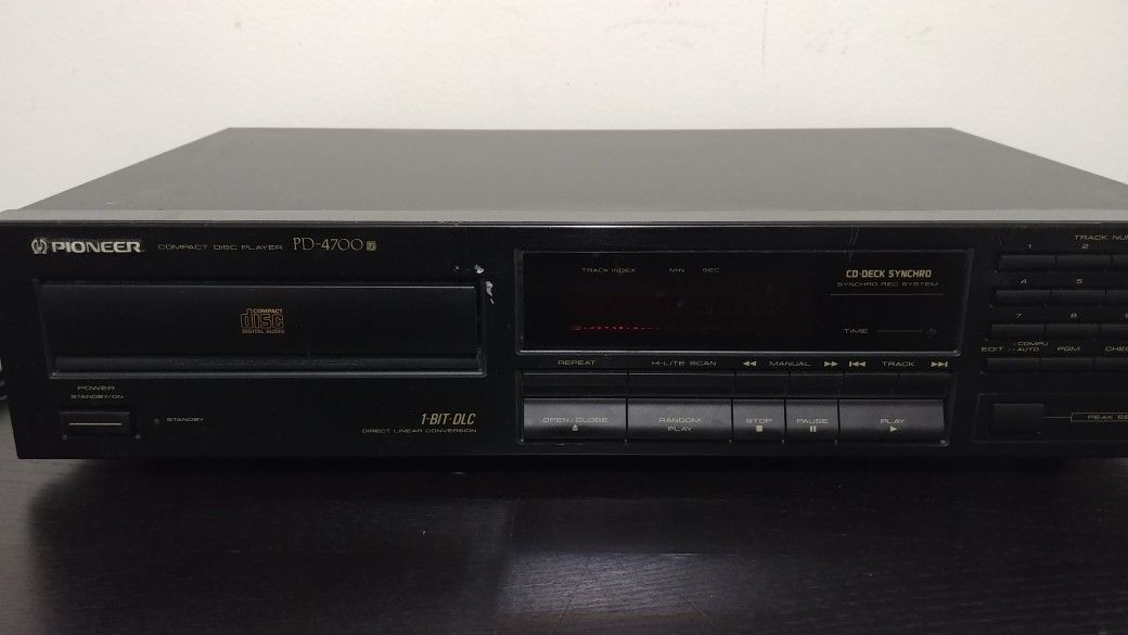 Vintage Pioneer PD4700 Single Compact Disc CD Player Audio Home