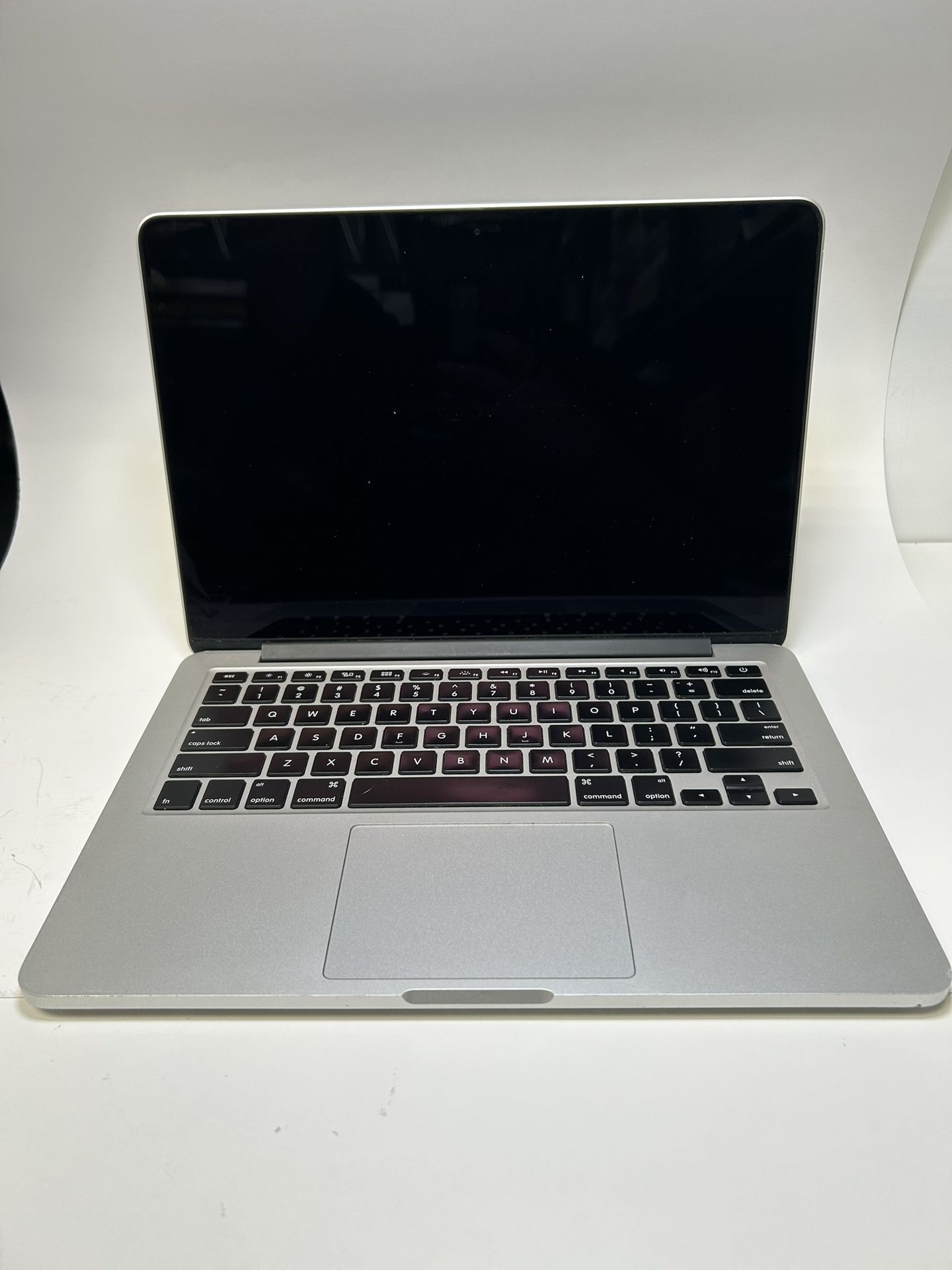 MacBook Pro Retina (13 inch, Early 2015) Used A1502 Grade B, Intel