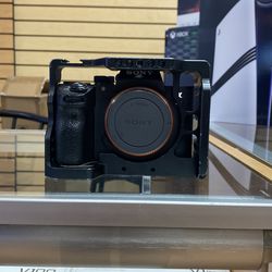 Sony a7iii with cage