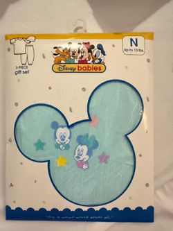 Vintage Disney newborn set  New
