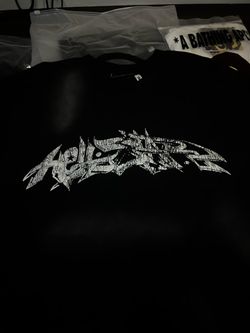 hellstar shirt size small