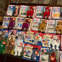 Over 20 Vintage McDonald’s Beanie Babies In packages Plus Bonus Extra