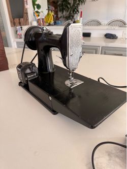 Singer Vintage sewing machine