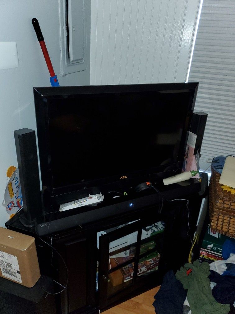 Vizio 31 Inch TV