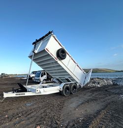 Dump trailer, demo, escombro, concrete , demolition, trailer, dump, dumpster