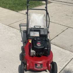 TORO R4 Super Recycle Self Propelled Lawn mower 