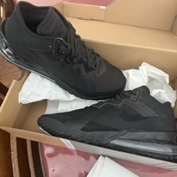 Nike LeBron. Witness all black  size 11 Brand new
