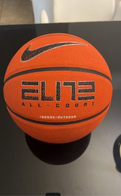 Nike Elite Ball