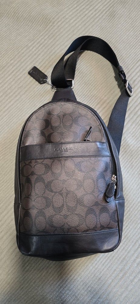 Small Coach Crossover Bag.
