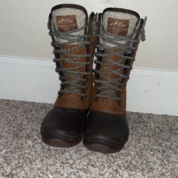 Botas North Face Size 6 Y 7 Mujer $40