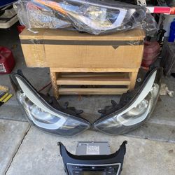14-15-16 Hyundai Elantra Headlights And Original Radio 