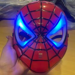 1 Pcs Of Spider-Man LED Light Mask Cool Cartoon Iron Man Captain America Costume Party Stage Performance Prop Children Gift