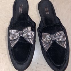 Victorias Secret Slippers M